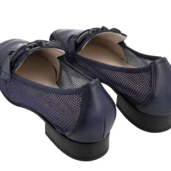 Mocasines multimaterial con adorno para mujer