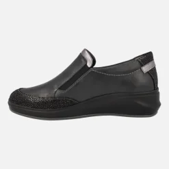 Mocasines negros confort con elásticos laterales Leyland