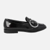 Mocasines negros de charol para mujer con hebilla circular