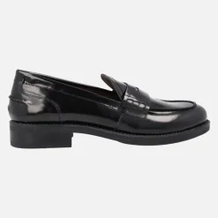 Mocasines negros de piel florentik para mujer con adorno de antifaz