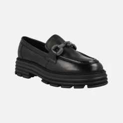Mocasines negros de piel Noela con adorno metálico