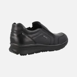 Mocasines negros de piel con elásticos y membrana Gore-tex