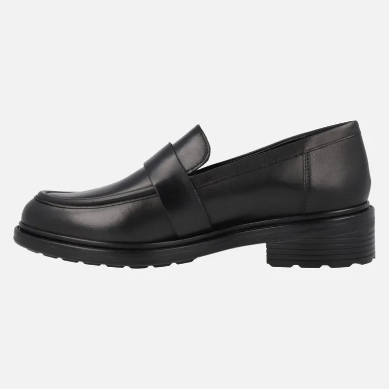 Mocasines negros de piel con adorno metálico dorado Walk Pleasure Mujer de Geox