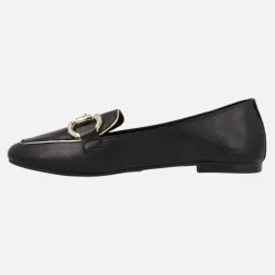 Mocasines planos de piel con adorno metálico para mujer