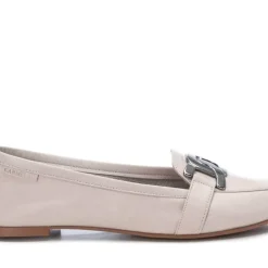 Mocasines planos de piel con adorno para mujer