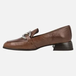 Mocasines Suri para mujer en piel texturizada con adorno metálico