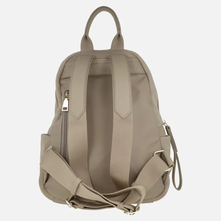 Mochilas Carmela en combinado beige de piel serraje y tejido