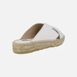 Mules de piel con tiras entrelazadas y piso de yute