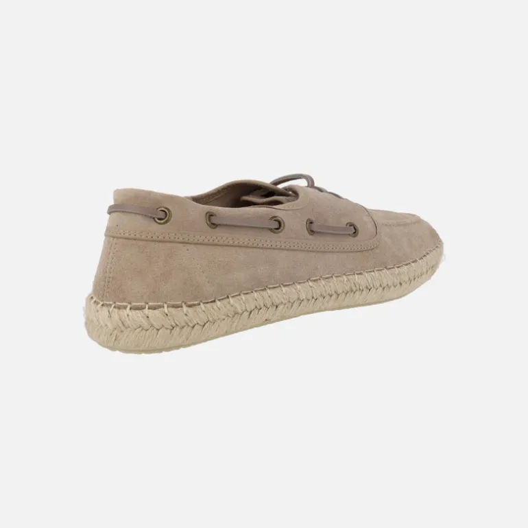 Naúticos para hombre en serraje taupe con piso de yute