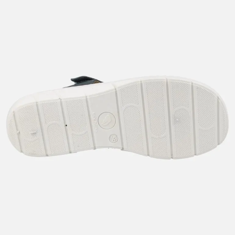 Sandalias confort de piel con pala troquelada y velcro
