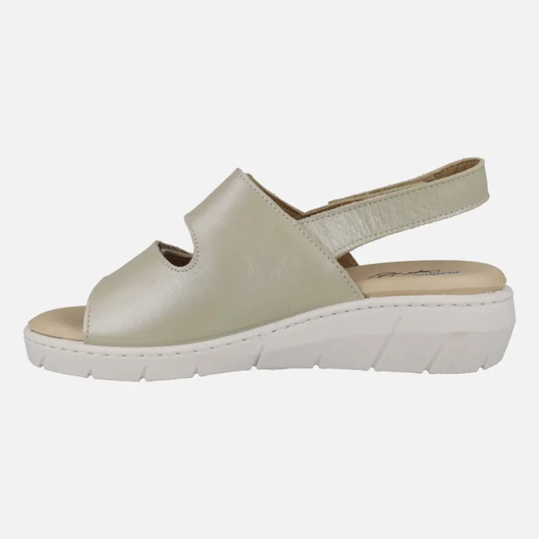 Sandalias confort de piel con cierre de velcros