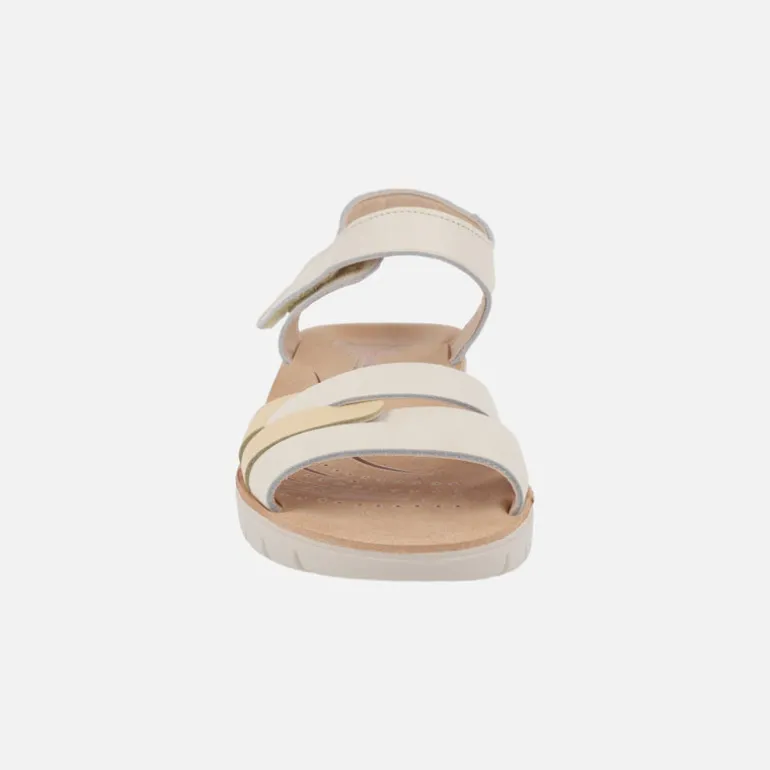 Sandalias confort de piel en beige y vainilla con cierre de velcro