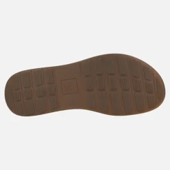 Sandalias confort en piel con cierre de velcros y adorno metálico