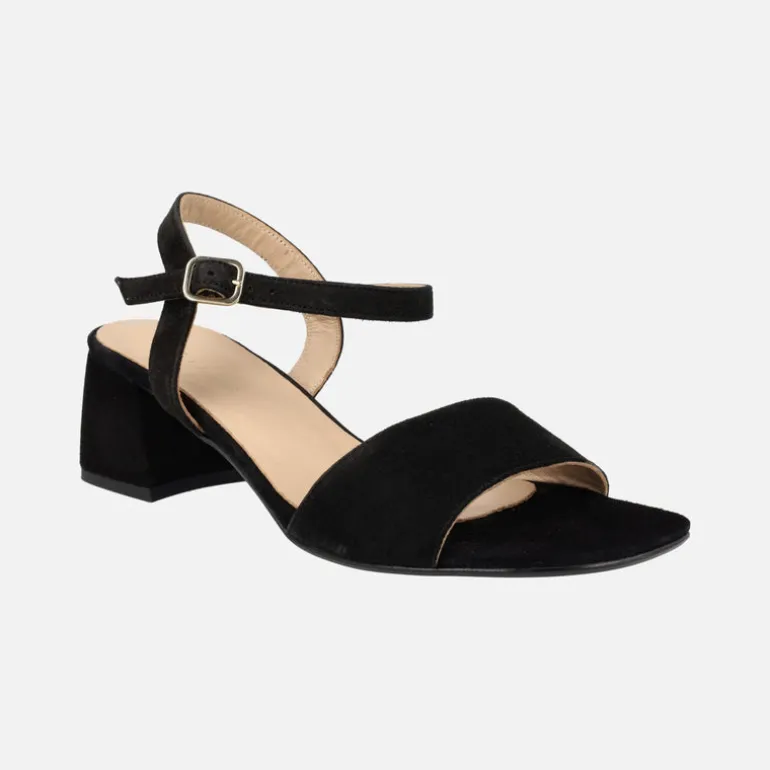 Sandalias de ante con pulsera al tobillo y tacón bajo