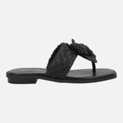 Sandalias de dedo Acacia con pala y flor de rafia