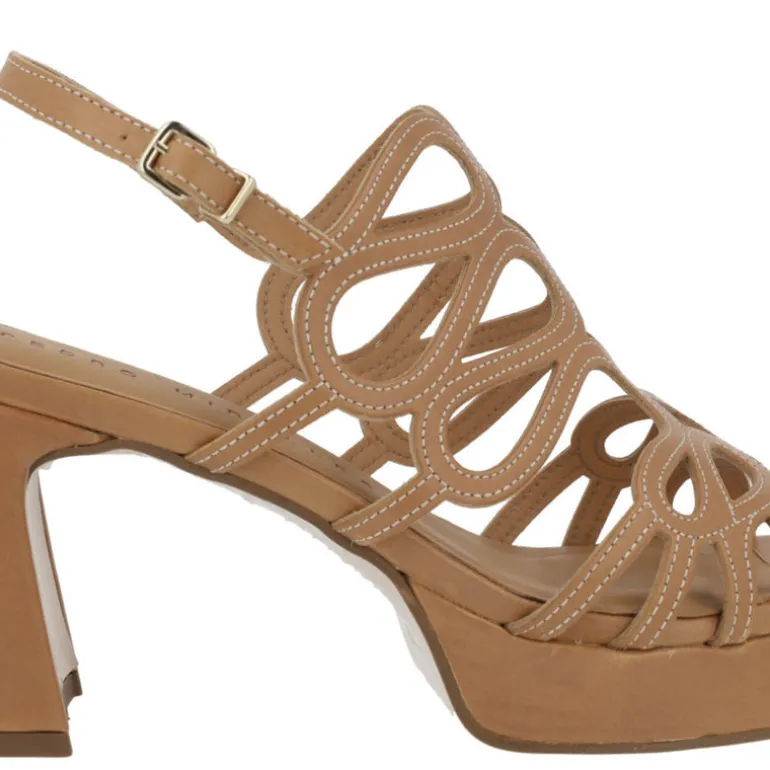 Sandalias de piel Asan con tacón ancho y plataforma
