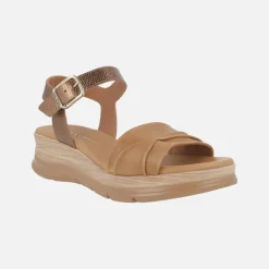 Sandalias de piel con cierre de hebilla