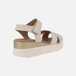 Sandalias de piel con cierre de velcro y cuña bicolor