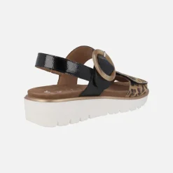 Sandalias de piel con cierre de velcro y piso High soft