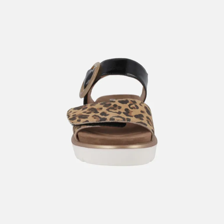 Sandalias de piel con cierre de velcro y piso High soft