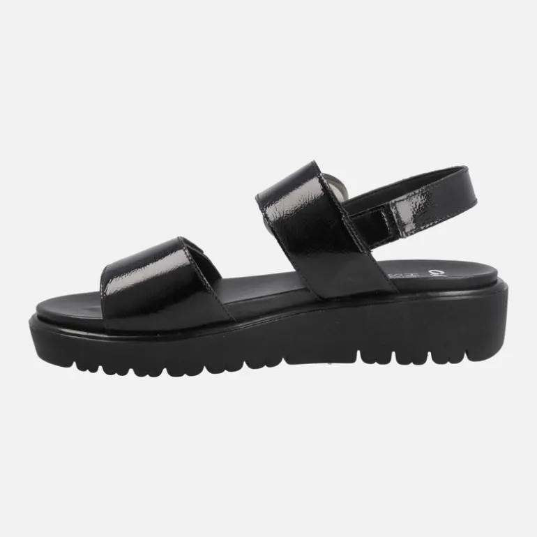 Sandalias de piel con cierre de velcro y piso High soft
