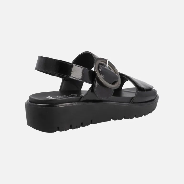 Sandalias de piel con cierre de velcro y piso High soft