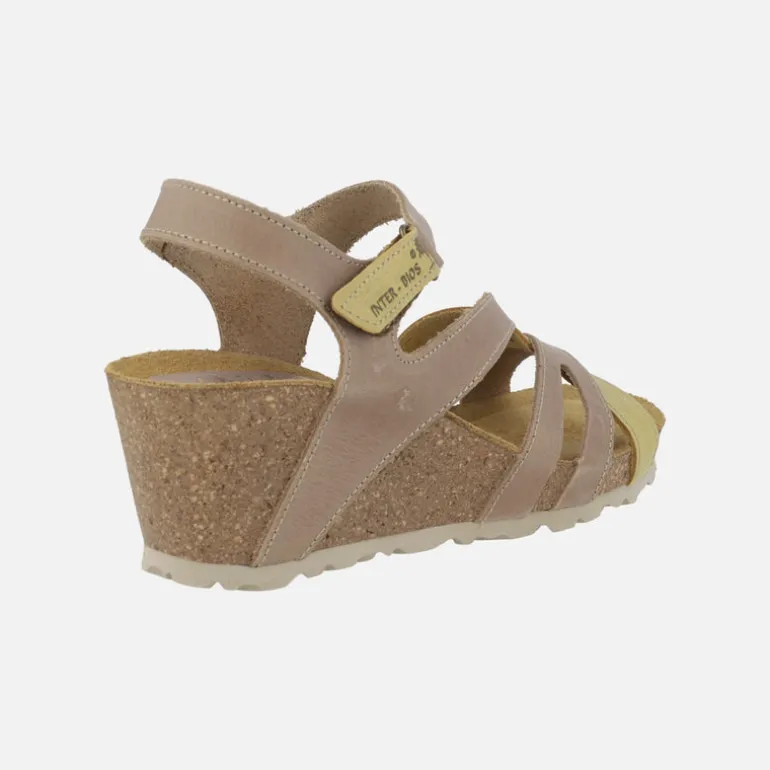 Sandalias de piel con cuña de corcho y cierre de velcro