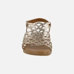 Sandalias de piel con detalle de troquelados y tacón bajo