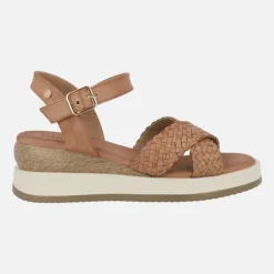 Sandalias de piel con tiras trenzadas y pulsera al tobillo