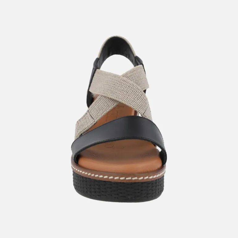 Sandalias de piel con tiras elásticas y cuña
