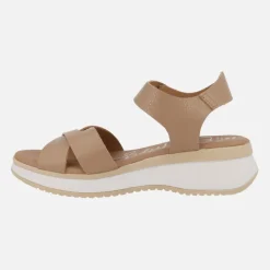 Sandalias de piel con tiras cruzadas y pulsera de velcro al tobillo