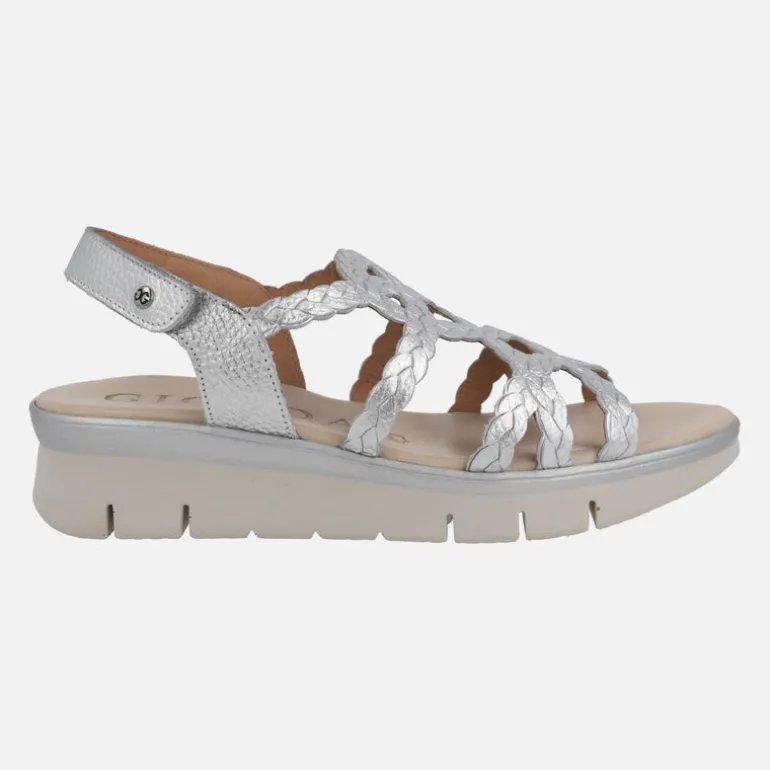 Sandalias de piel metalizadas efecto trenzado con cierre de velcro