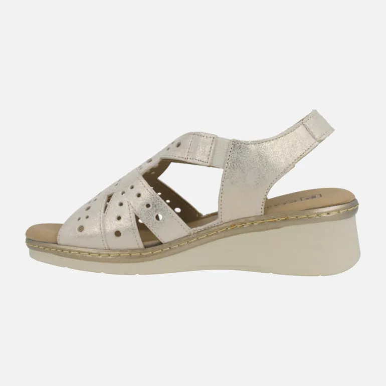 Sandalias de piel metalizada dorada con cuña baja