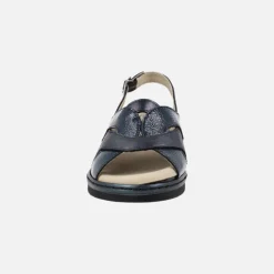 Sandalias de piel y charol azul marino con plantillas extraíbles