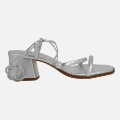 SANDALIAS DE TACÓN GRECIA EN PIEL METALIZADA CON TIRAS Y CINTAS