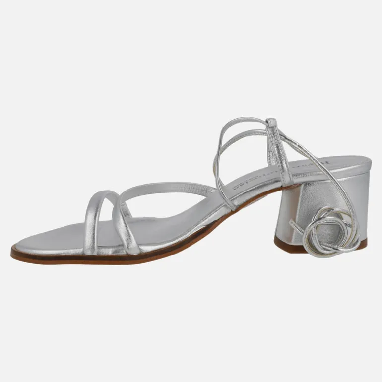SANDALIAS DE TACÓN GRECIA EN PIEL METALIZADA CON TIRAS Y CINTAS