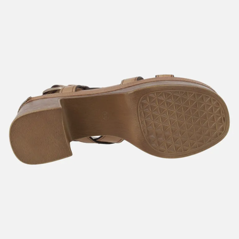 Sandalias de tiras con tacón alto y plataforma