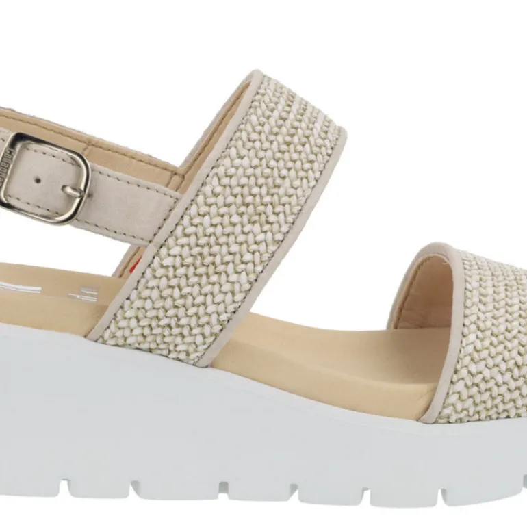 Sandalias de tiras trenzadas de rafia con plataforma