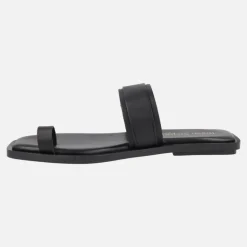 Sandalias negras de piel con pieza para dedo