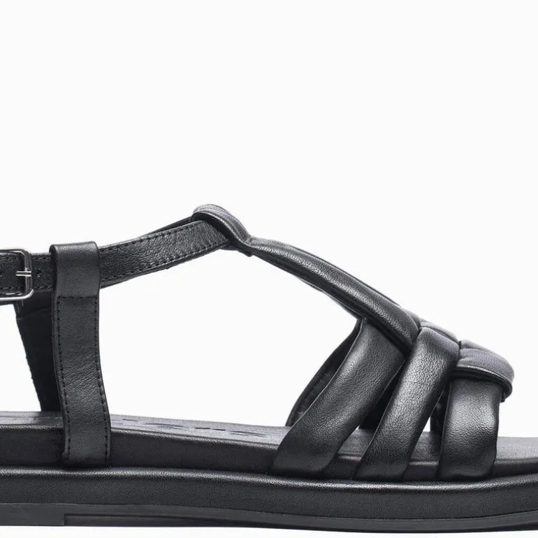 Sandalias planas de piel con tiras entrelazadas