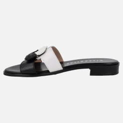 Sandalias planas de piel Yakarta