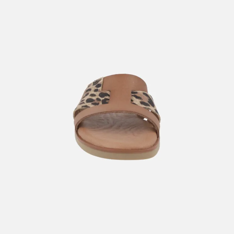 Sandalias planas de piel Alysa con detalles en animal print leopardo