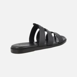Sandalias planas descalzas de piel