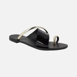 Sandalias planas en combinado negro y oro