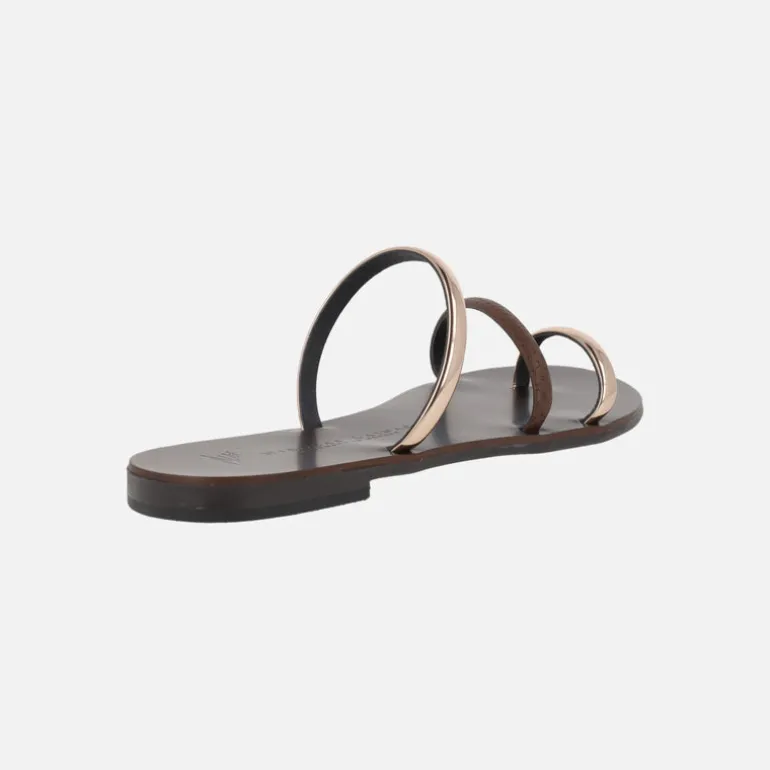 Sandalias planas en combinado marrón y oro 927-T de Nicolas Lainas