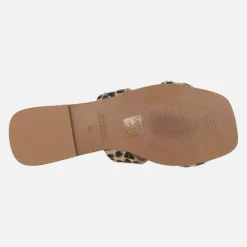 Sandalias planas en pelo animal print leopardo