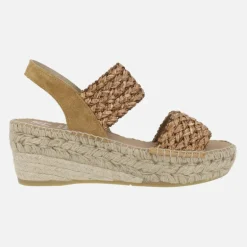 Zapatillas de esparto con cuña media y tiras trenzadas de rafia
