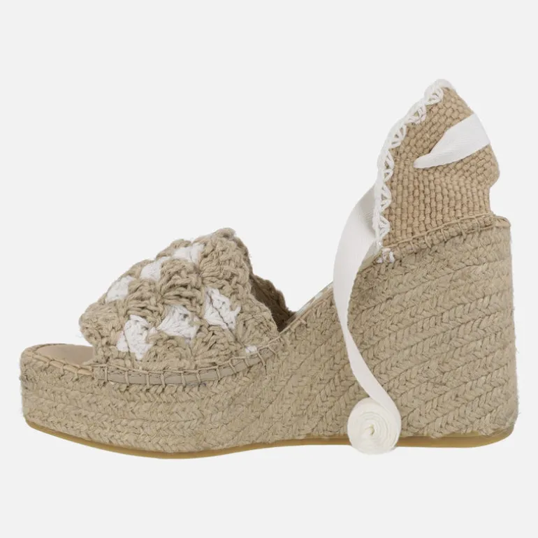Zapatillas de esparto con cuña alta y plataforma en tejido ganchillo