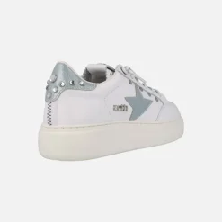 Zapatillas deportivas blancas Cetti 1320 con piso volúmen