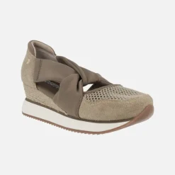 Zapatillas deportivas Darlington en piel y rejilla con tiras cruzadas al empeine
